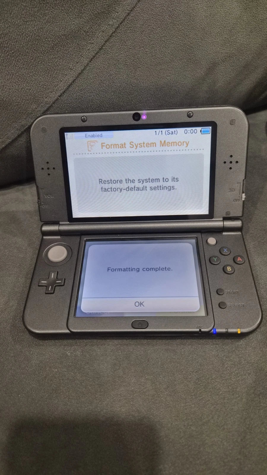 Nintendo New 3DS XL 4GB Handheld System Black - Excellent Used Cond - IPS Top