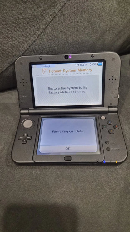 Nintendo New 3DS XL 4GB Handheld System Black - Excellent Used Cond - IPS Top