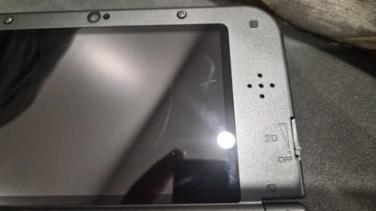 Nintendo New 3DS XL 4GB Handheld System Black - Excellent Used Cond - IPS Top