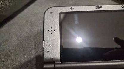 Nintendo New 3DS XL 4GB Handheld System Black - Excellent Used Cond - IPS Top
